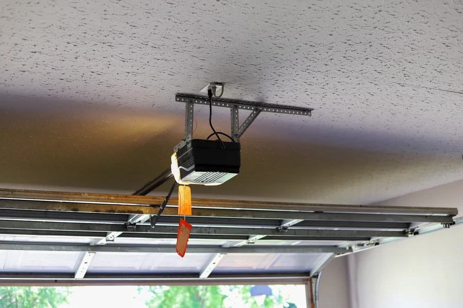 How To Prevent Common Garage Door Issues With Regular Maintenance Largo FL